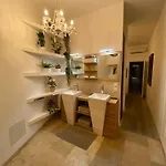 Loft Reims-fr 250m2 Privatifs, Piscine Interieure Chauffee, Et Parking *